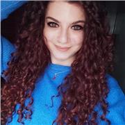 Giovane laureata in scienze filosofiche offre lezioni di filosofia, storia e italiano